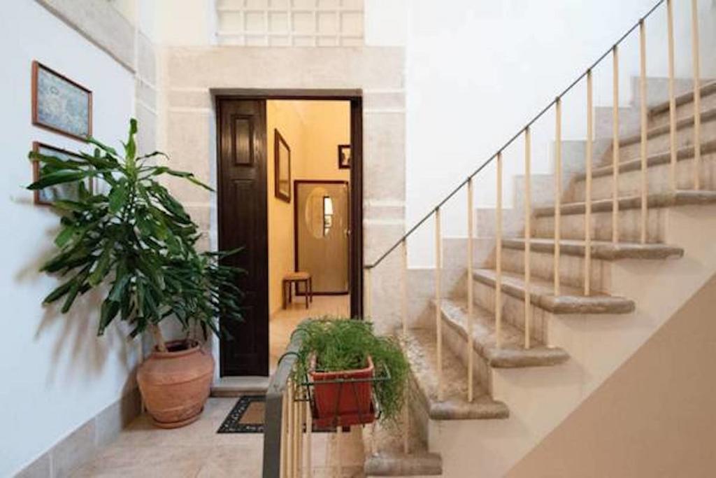 Turenum Apartment Trani Exteriör bild